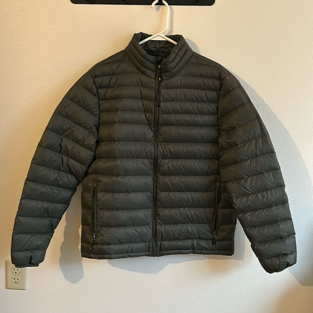 Slowdown Men's Green Lightweight Down Filled Puffer Jacket ...Size: M/M